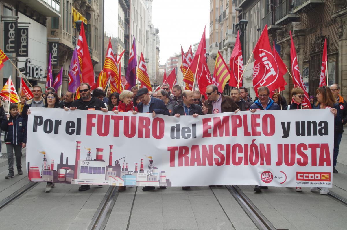 Manifestacin en Zaragoza por el futuro de Andorra. Transicin justa ya!